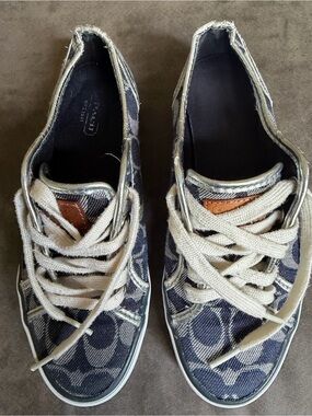 Vintage Coach Dee Signature Monogram Denim Sneakers